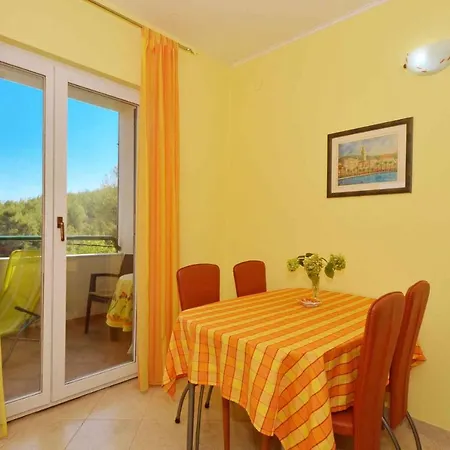 Two-bedroom In Slatine Ii