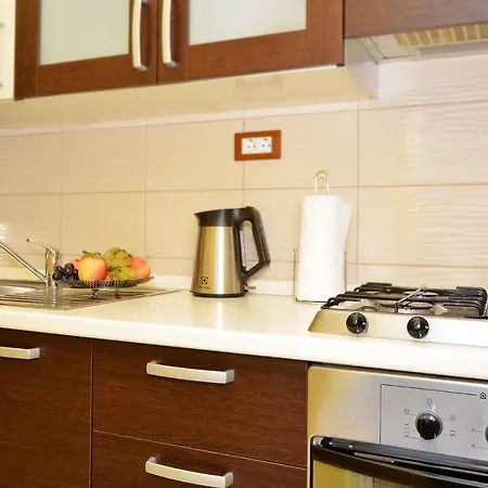 Two-bedroom In Slatine Ii Apartment *